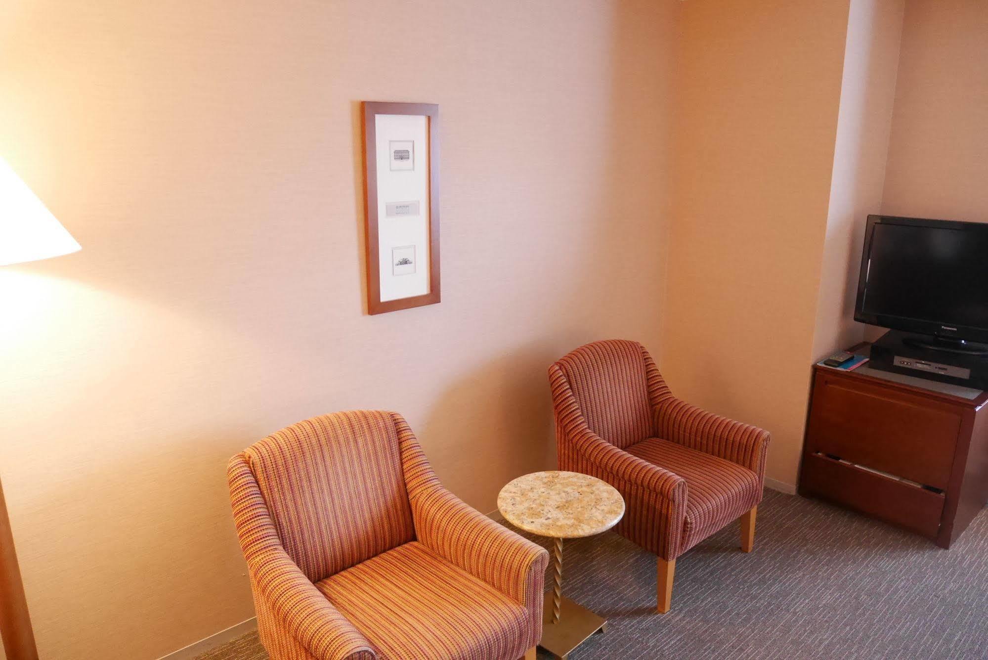 Rembrandt Hotel Ebina Bagian luar foto